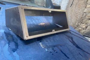 Cassettone per cruscotto jeep