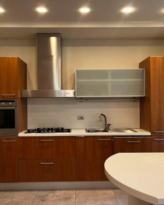 Cucina Varenna Poliform + Elettrodomestici Top