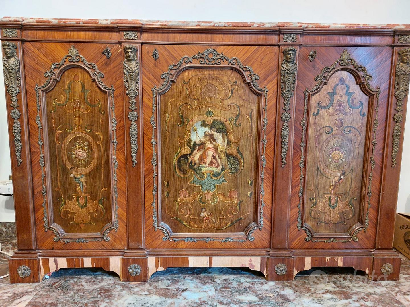 Elegante credenza antica piano in marmo rosso Arredamento e