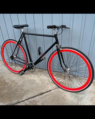 Bicicletta artigianale