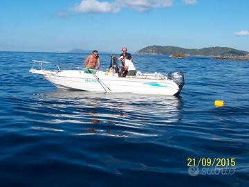 Barca + carrello + motore Yamaha 100 HP