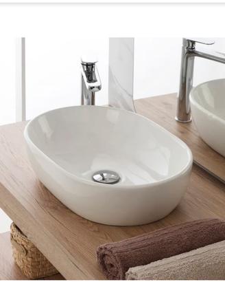 Lavabo d’appoggio ovale in ceramica