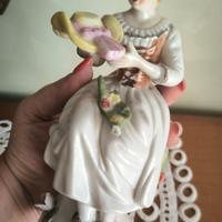 statuina dama in Capodimonte 