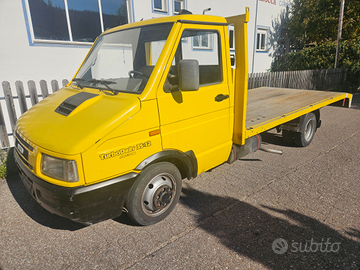 Carroatrezzi Iveco Daily