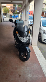 Aprilia atlantic 500