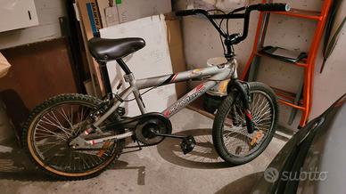 Bicicletta BMX