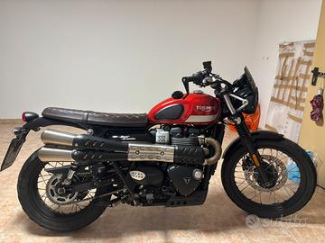 Triumph street scrambler 900