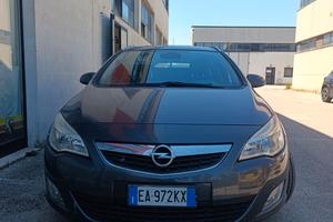 Opel Astra SW 2011  1.7 115 cv