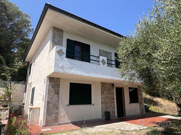 Villa singola Santa Marina [Cod. rif 3143757VRG]