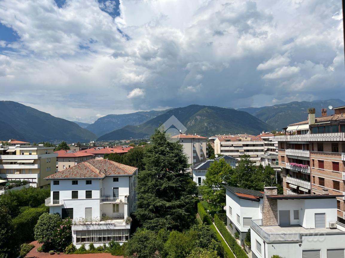 Appartamento – Bassano del Grappa, Largo Parolini, Pilastroni - Vista 2