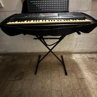 Pianola Yamaha PSR-630