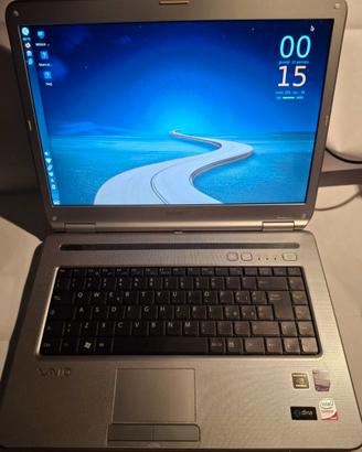 Sony Vaio VGN-NR38S - 4Gb + HD 320Gb - Intel Centr
