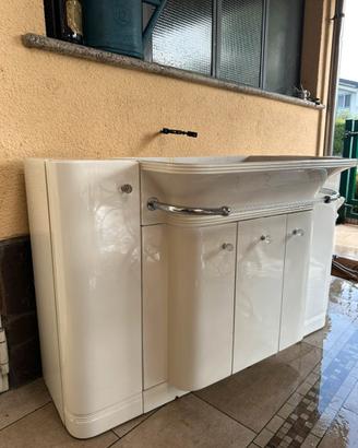 Mobile bagno piano in marmo