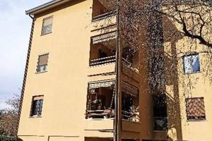 Immobile in asta di 90 m² con 3 locali e box auto 