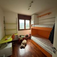 Cameretta con scrivania