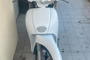Aprilia Scarabeo