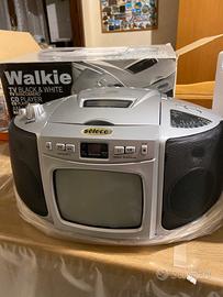 TV bianco e nero, con CD, radio AM FM Seleco.