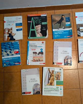 Libri scolastici usati scuole superiori