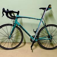 Bianchi Impulso Campagnolo + Fulcrum Racing Zero