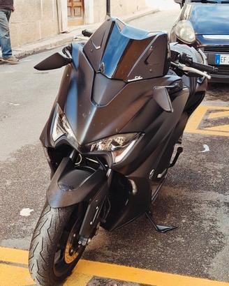 t max 560