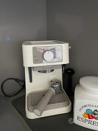 Macchina del caffe delonghi