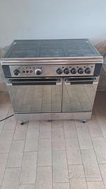 cucina GERMANIA  5 fuochi a gas e forno elettrico