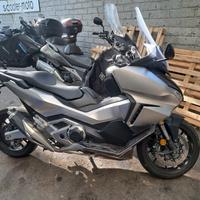 Honda Forza 750 2022 Permute garanzia finanziament