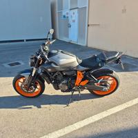 Yamaha MT-07 - 2015