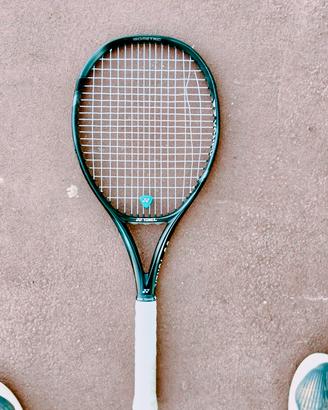 yonex ezone 100 300 gr  L3