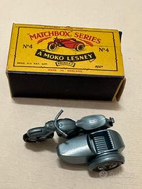 Matchbox Lesney No. 4 Triumph 110 and Sidecar