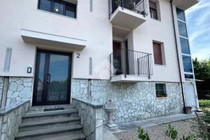 4 LOCALI A ALBA
