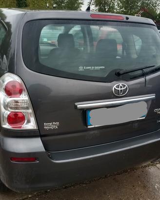 Ricambi Toyota corolla verso 7 posti 