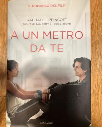Libro “A un metro da te”-Rachael Lippincott