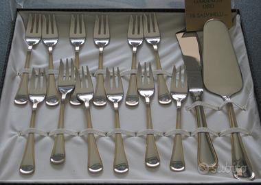 Set dolce 14 pezzi in acciaio inox e decoro in oro