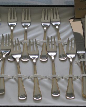 Set dolce 14 pezzi in acciaio inox e decoro in oro