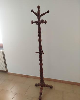 Attaccapanni in legno 