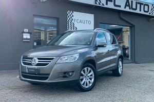 Volkswagen Tiguan 2.0 16V TDI DPF 4motion Sport & 