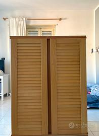 Armadio in legno