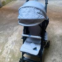 Passeggino compatto chicco