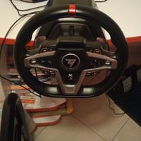 Volante più pedaliera per Xbox e PC