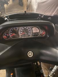 Yamaha majesty 250