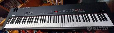 YAMAHA stage piano CP33