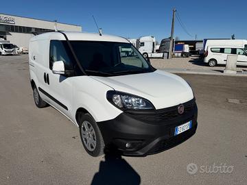Furgone Fiat doblò 1.3 90 cavalli porta laterale e