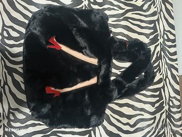 Borsa finta pelliccia nuova mai usata