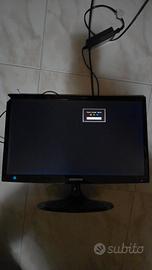Monitor Samsung LED FullHD 22 pollici