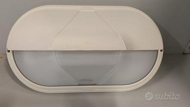 N.5 lampade nuove da esterno Lombardo 