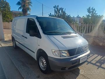 Mercedes Benz Vito CDI Furgone