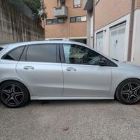 Mercedes nuova classe b