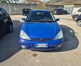 Ford Focus 1.8 TDDi cat 5p. Ghia