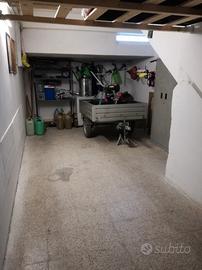 Piccolo box deposito di 14 mq